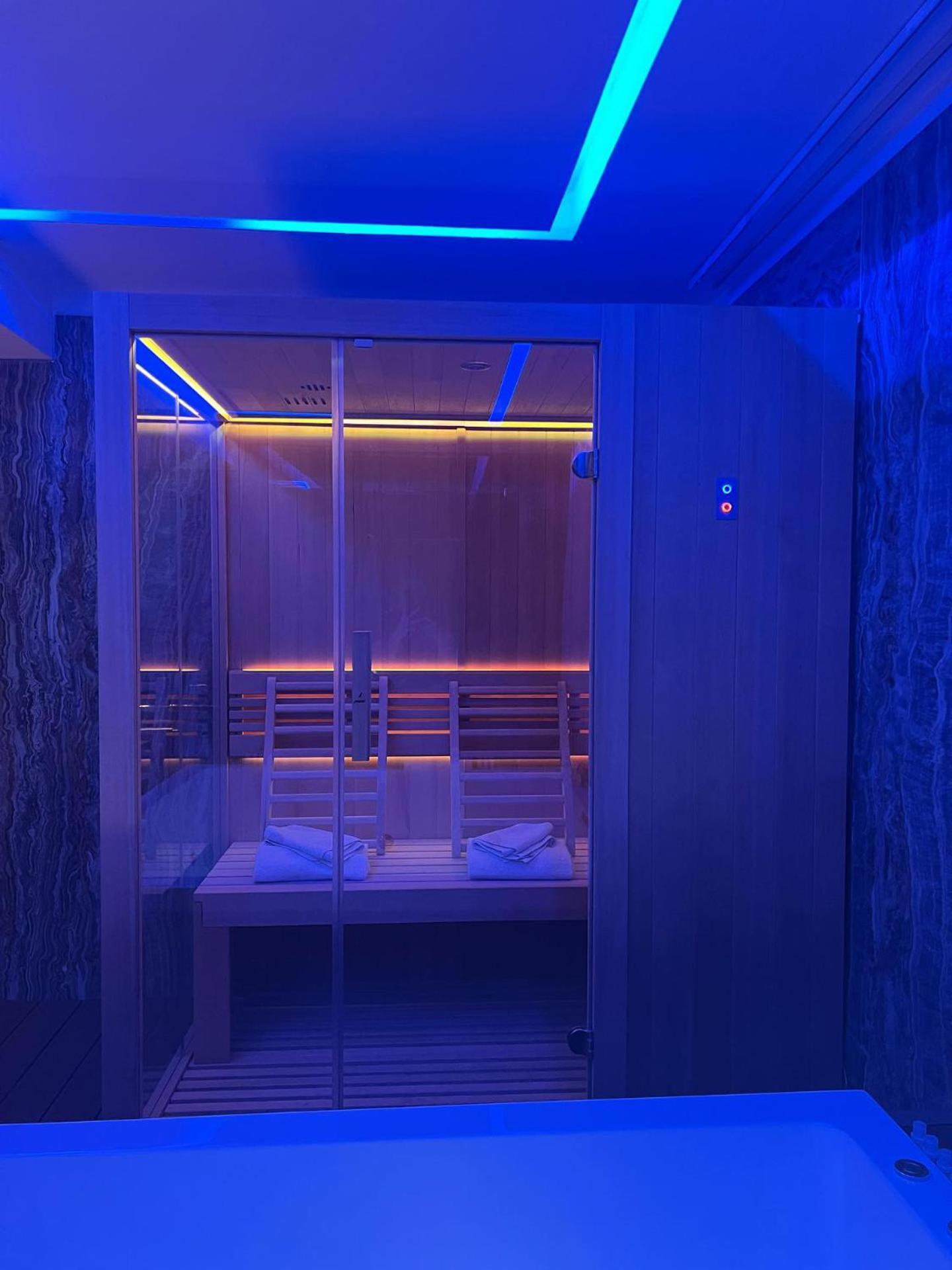 Hotel Masaniello Luxury คาโซริอา ภายนอก รูปภาพ