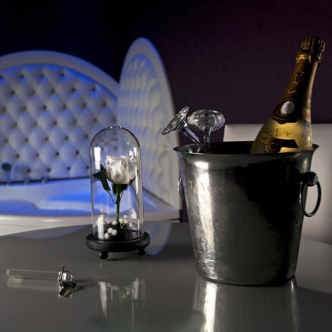 Hotel Masaniello Luxury คาโซริอา ภายนอก รูปภาพ