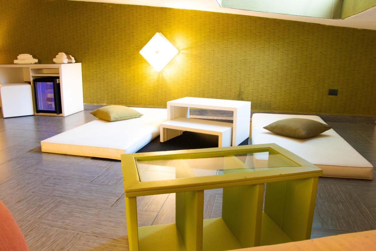 Hotel Masaniello Luxury คาโซริอา ภายนอก รูปภาพ