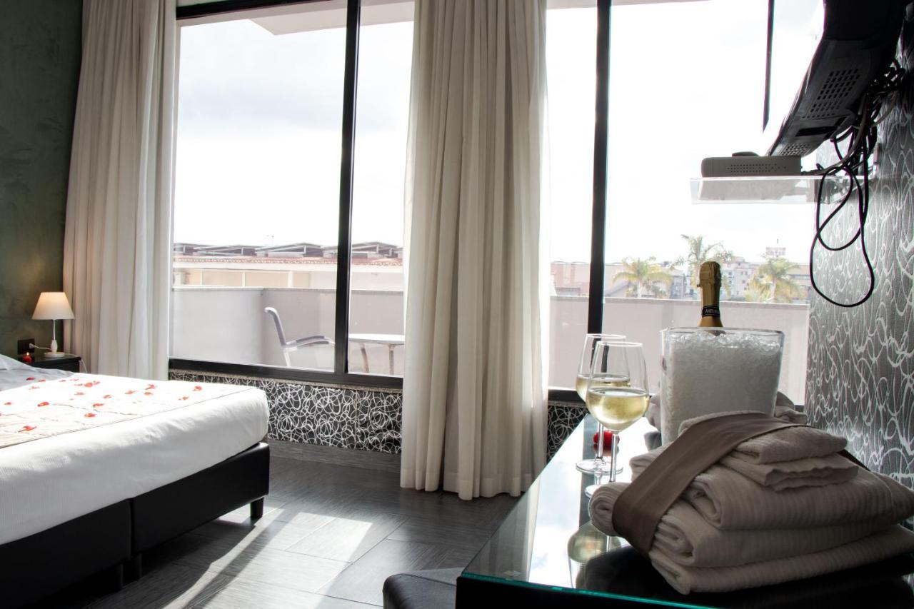 Hotel Masaniello Luxury คาโซริอา ภายนอก รูปภาพ